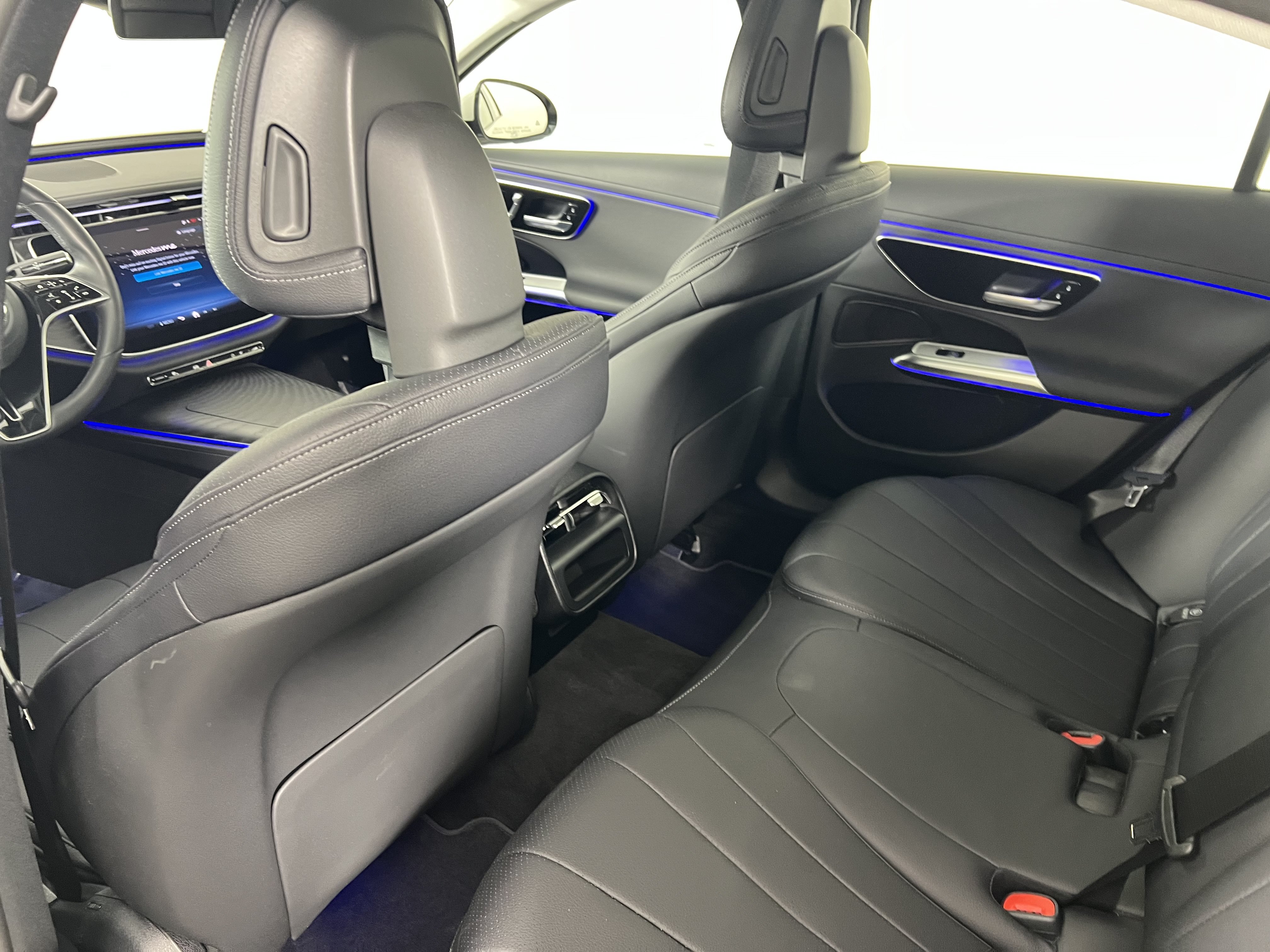 Certified 2024 Mercedes-Benz E 350 4MATIC Sedan image 21