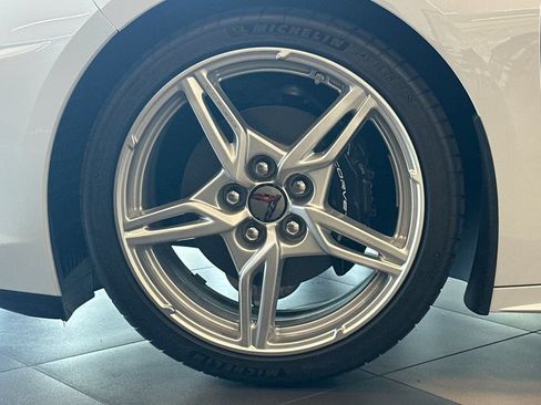 Certified 2021 Chevrolet Corvette Coupe w/ 2LT RWD image 21