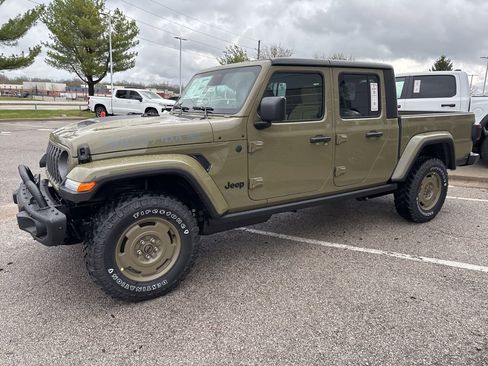 New 2026 Jeep Gladiator Sport image 15