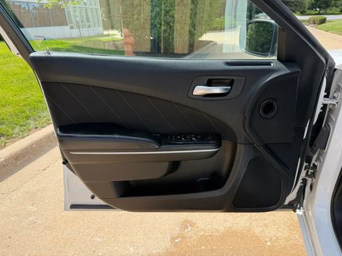 Used 2022 Dodge Charger SXT RWD image 15
