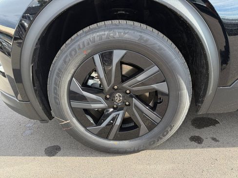 New 2026 Toyota C-HR AWD/4WD image 24