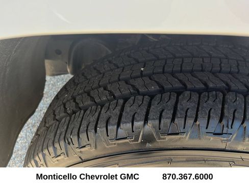 Used 2022 Chevrolet Colorado LT w/ Fleet Safety Package RWD image 29