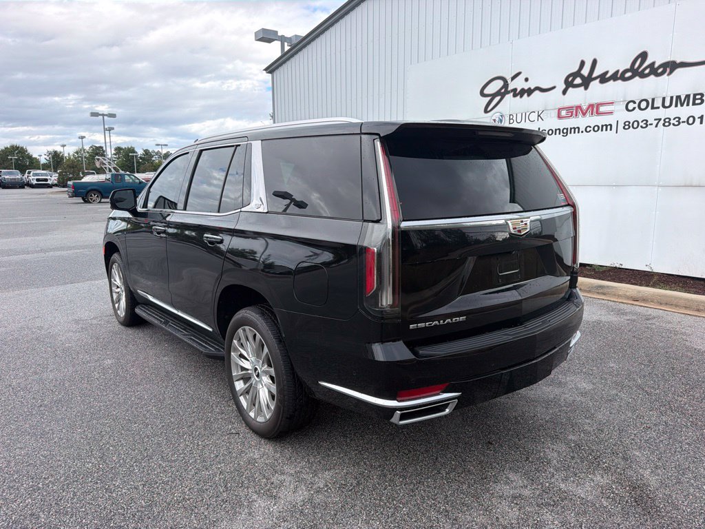 Used 2021 Cadillac Escalade Premium Luxury AWD/4WD image 3