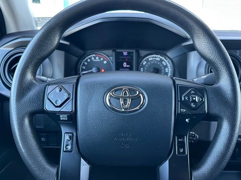 Used 2020 Toyota Tacoma SR image 20