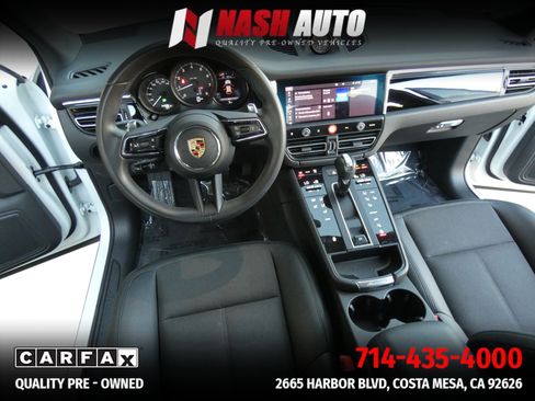 Used 2024 Porsche Macan AWD/4WD image 48