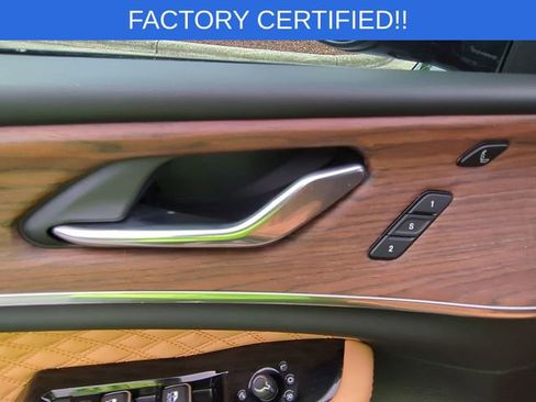 Certified 2025 Jeep Grand Cherokee L Summit w/ Obsidian Package image 25