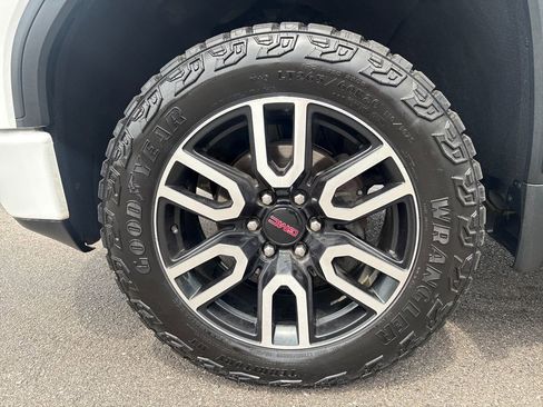 Certified 2021 GMC Sierra 1500 AT4 w/ AT4 Value Package AWD/4WD image 60