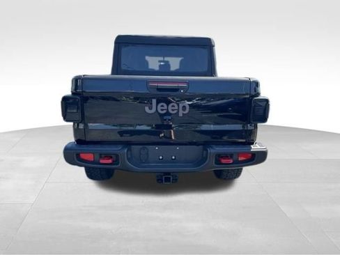 Used 2022 Jeep Gladiator Rubicon w/ Cold Weather Group AWD/4WD image 6