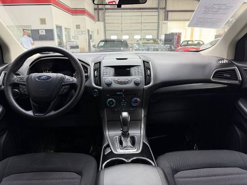 Used 2017 Ford Edge SE AWD/4WD image 20