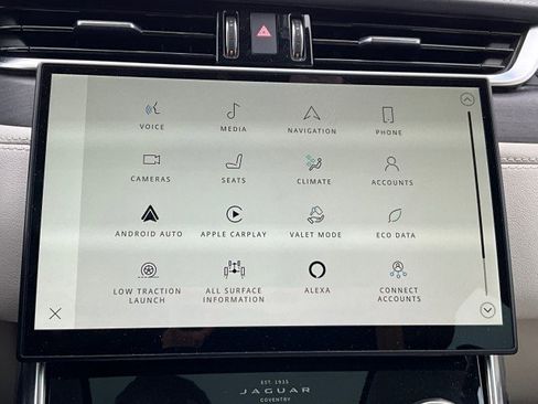 Used 2021 Jaguar XF R-Dynamic SE image 21