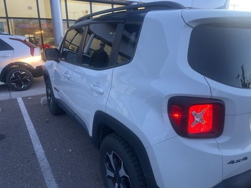Used 2019 Jeep Renegade Trailhawk image 4