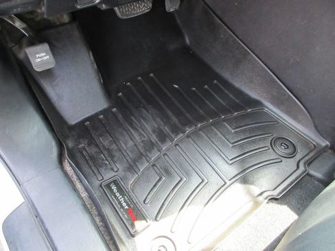 Used 2015 Toyota Highlander XLE AWD/4WD image 28