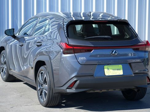 Used 2022 Lexus UX 200 image 48