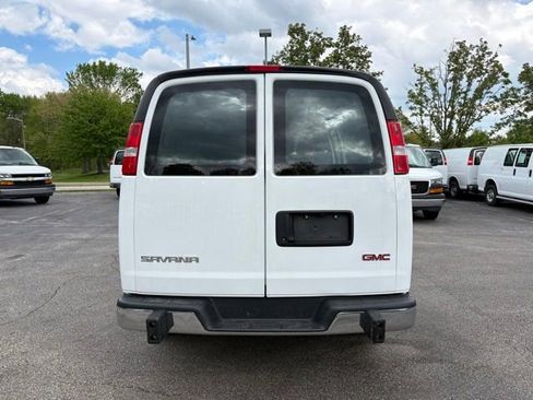 Used 2024 GMC Savana 2500 w/ Driver Convenience Package RWD image 5