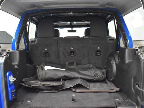 Used 2022 Jeep Wrangler Unlimited Sahara w/ Cold Weather Group image 7