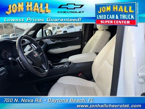 Used 2023 Cadillac XT6 Sport w/ Technology Package image 20