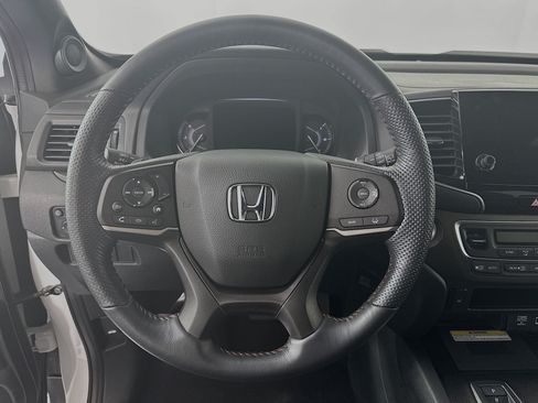 Certified 2023 Honda Passport TrailSport image 11