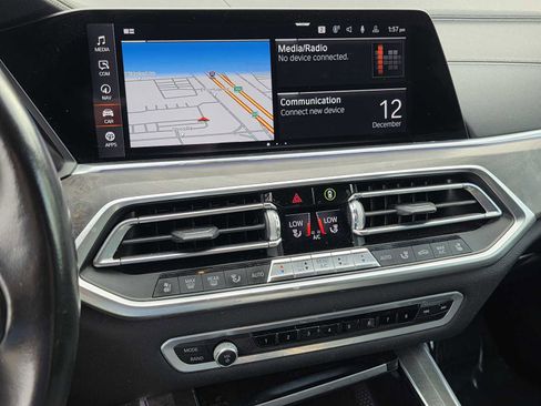 Used 2020 BMW X5 sDrive40i w/ Luxury Seating Package image 9