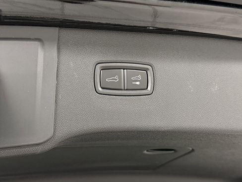 Certified 2025 Porsche Cayenne S AWD/4WD image 64