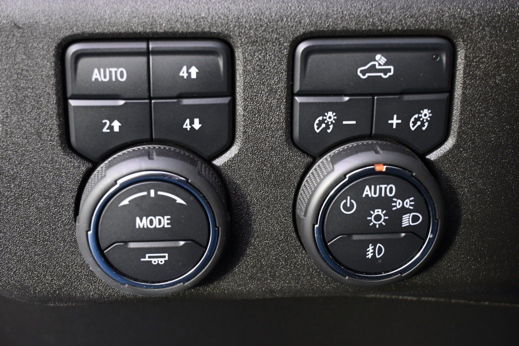 Used 2023 Chevrolet Silverado 1500 RST w/ True North Edition Plus AWD/4WD image 24