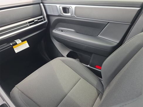 New 2026 Hyundai Santa Fe SE image 6