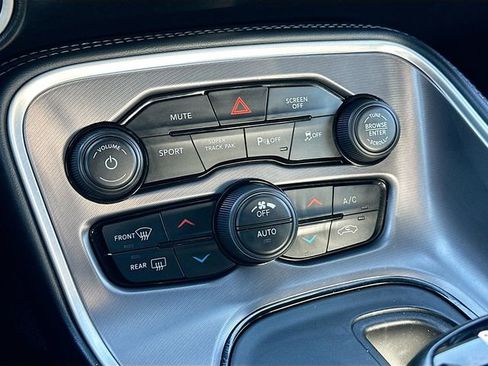 Used 2021 Dodge Challenger GT w/ Plus Package image 15