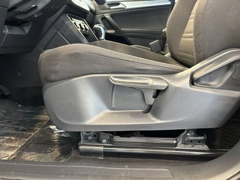 Used 2023 Volkswagen Tiguan S AWD/4WD image 16