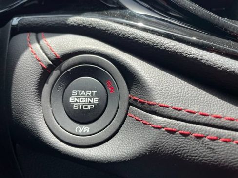 Used 2025 Dodge Durango GT AWD/4WD image 32