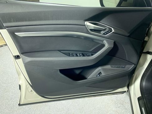 Certified 2021 Audi e-tron Premium w/ Convenience Plus Package image 20