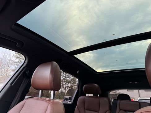 Used 2017 Audi Q7 3.0T Prestige image 27