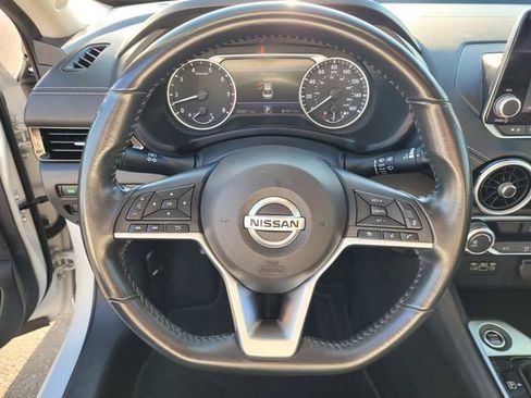 Used 2022 Nissan Sentra SV image 19