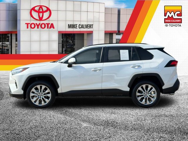 Used 2025 Toyota RAV4 Limited w/ Weather Package AWD/4WD image 2