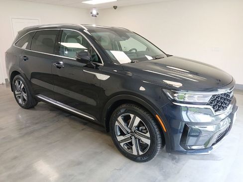 Used 2022 Kia Sorento SX AWD/4WD image 1