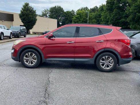 Used 2013 Hyundai Santa Fe Sport w/ Popular Equipment Pkg FWD image 4