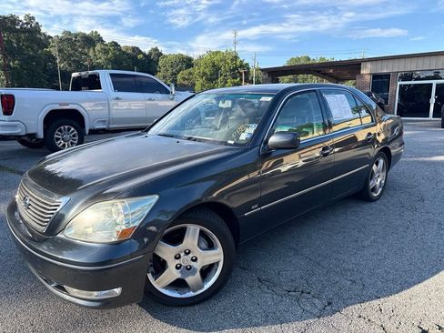 Used 2004 Lexus LS 430 w/ Modern Luxury Pkg RWD image 1