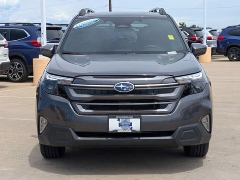 Used 2026 Subaru Forester Premium AWD/4WD image 9