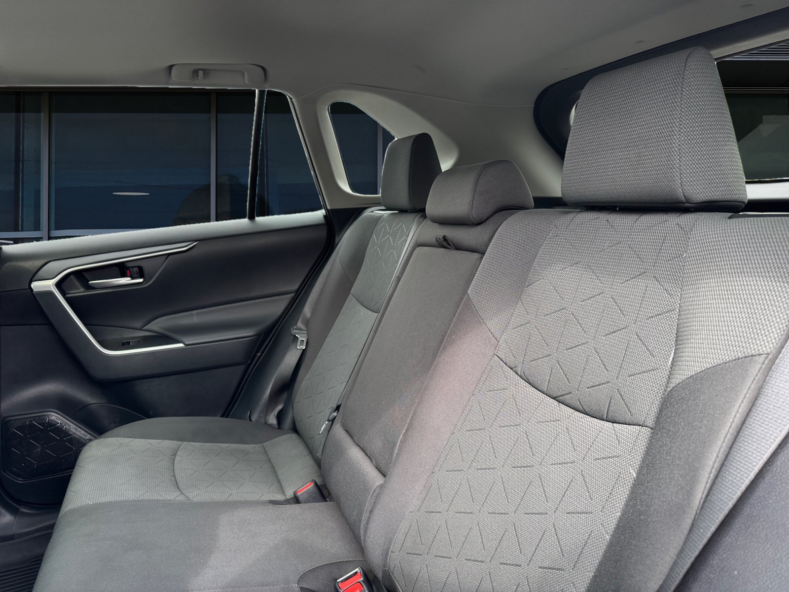 Used 2023 Toyota RAV4 XLE w/ Convenience Package AWD/4WD image 16