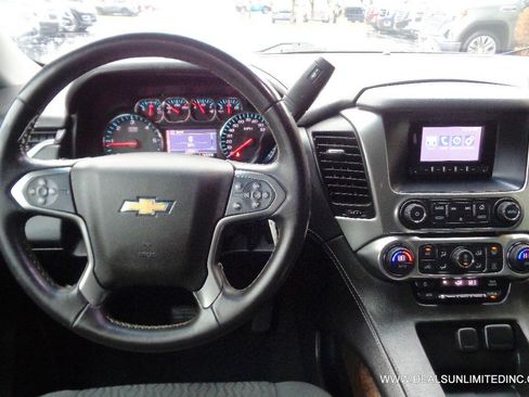 Used 2015 Chevrolet Tahoe LS image 10