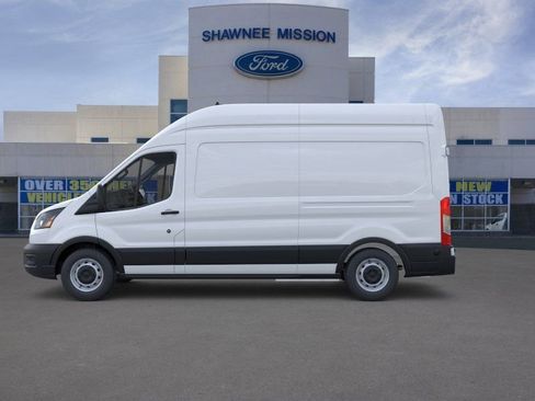 New 2026 Ford Transit 250 148 High Roof RWD image 3