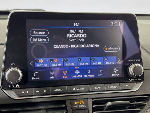 Used 2019 Nissan Altima 2.5 SL FWD image 34