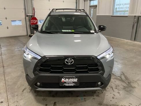 New 2026 Toyota Corolla Cross XLE image 2