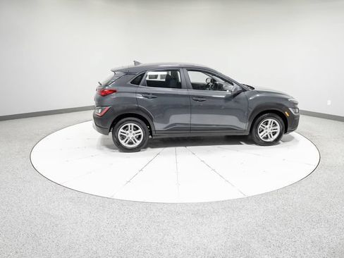 Used 2023 Hyundai Kona SE AWD/4WD image 5
