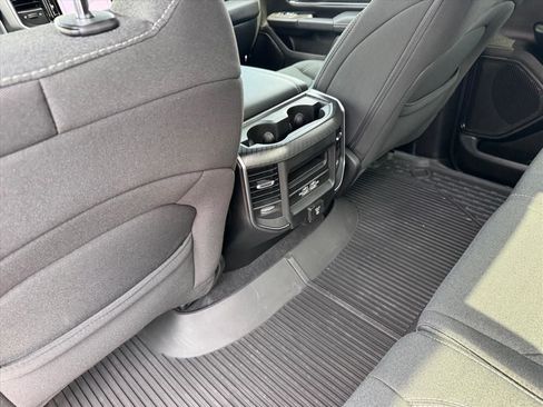 Used 2025 RAM 1500 Big Horn AWD/4WD image 16
