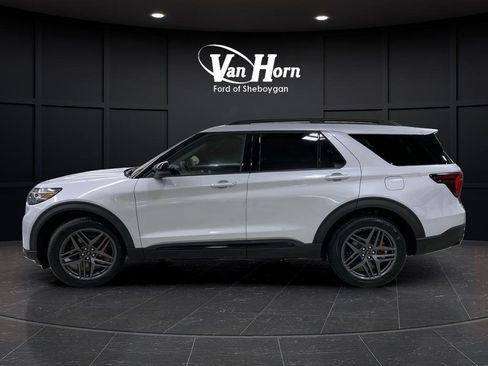 New 2026 Ford Explorer ST image 14