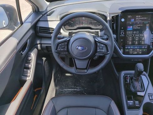 New 2026 Subaru Crosstrek 2.5i Limited w/ Crosstrek Mirror Package image 16