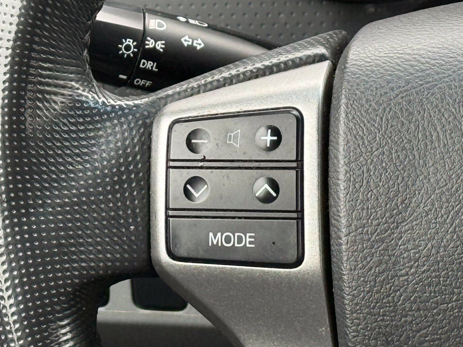 Used 2013 Toyota Tacoma 4x4 Double Cab w/ TRD Sport Pkg image 26