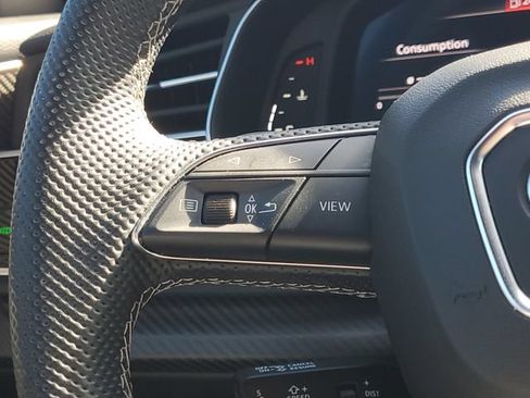 Used 2025 Audi SQ8 Premium Plus AWD/4WD image 28