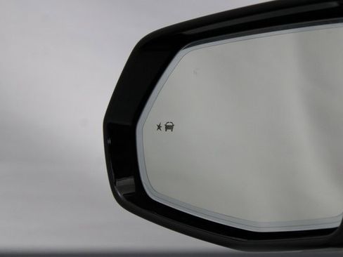 Used 2025 Cadillac XT5 Premium Luxury image 23