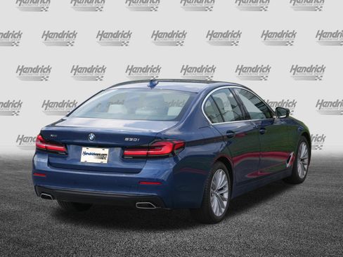 Used 2023 BMW 530i xDrive w/ Executive Package AWD/4WD image 9