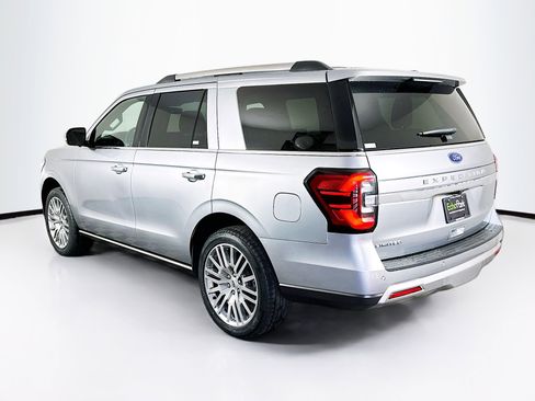 Used 2024 Ford Expedition Limited image 5